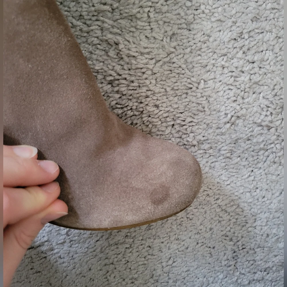 Women's Tan Suede Knee-High Boots - Picture 6 of 9